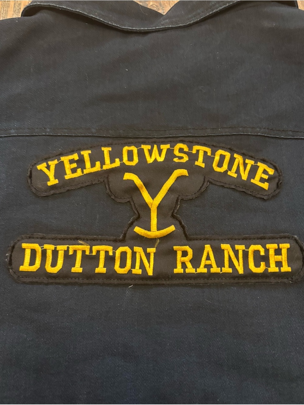 Yellowstone Dutton Ranch Jacket - Picture 7 of 10